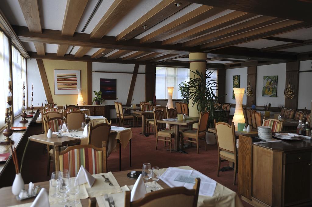 Hotel Restaurant Le Chalet Cortaillod Exterior photo